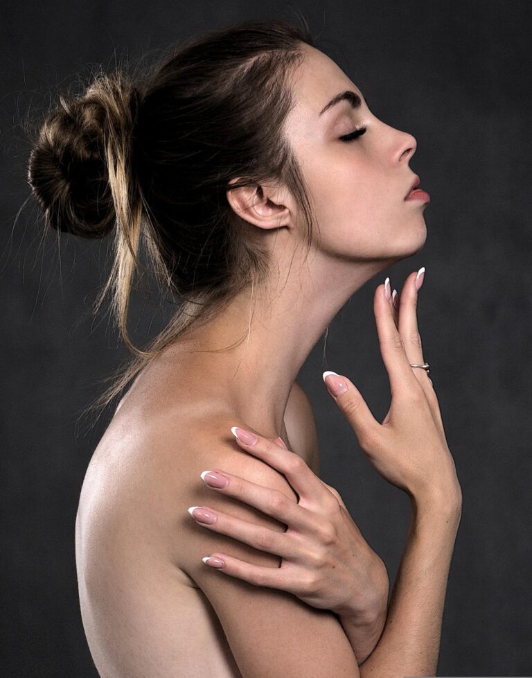 営業から転職を考える女性におすすめのキャリアパスは？