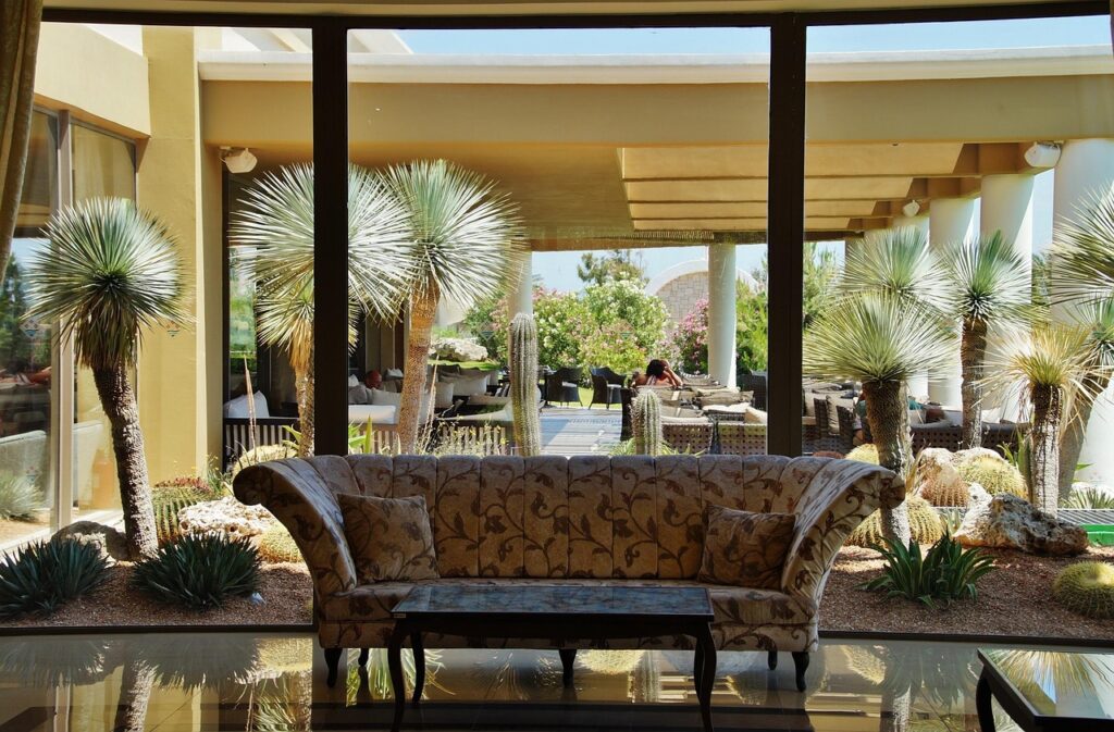 営業から事務職への転職方法とは？