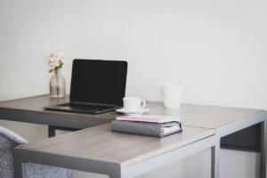 営業職の在宅勤務を導入する際のポイントは？