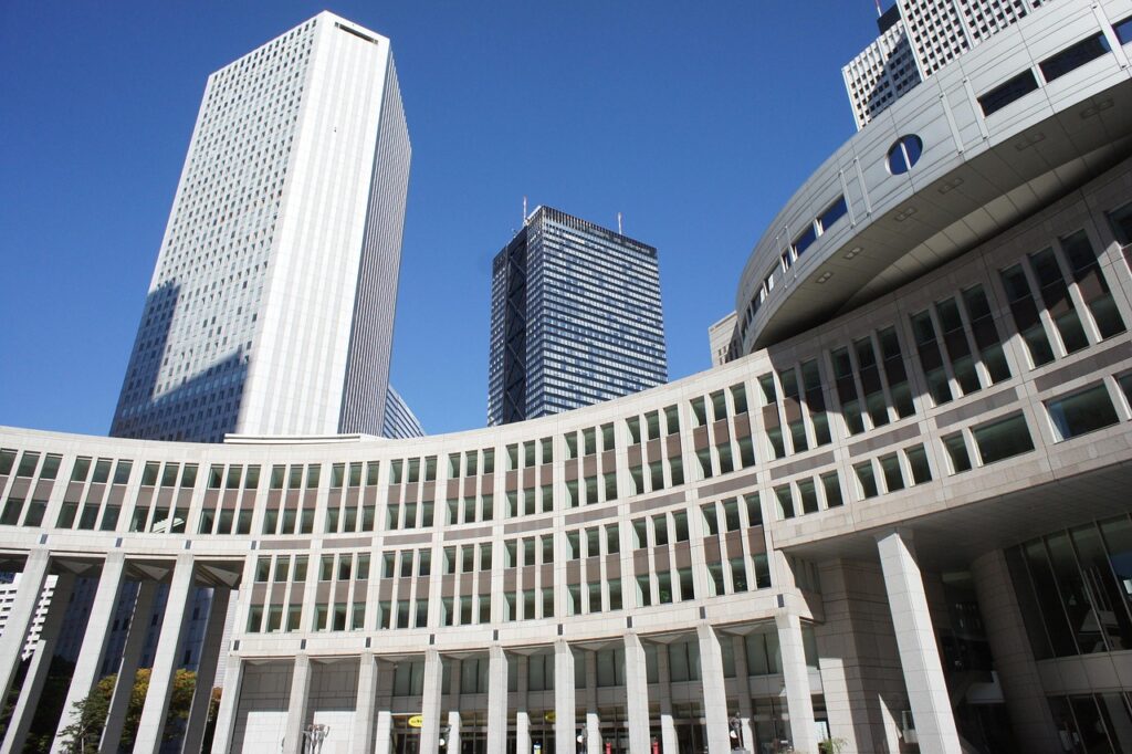 求人比較で営業と事務職の違いは何ですか？