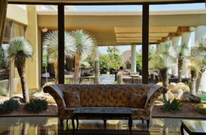 営業からIT職種への転職はどのように進めるべき？